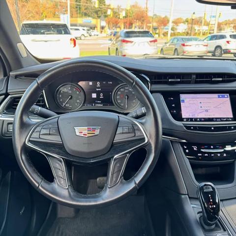 used 2020 Cadillac XT5 car, priced at $30,990