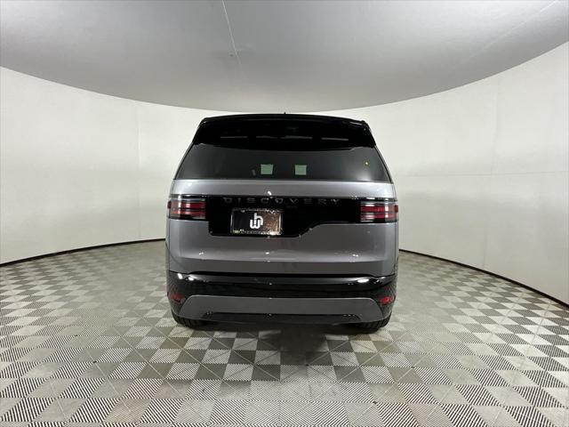 new 2025 Land Rover Discovery car, priced at $77,728