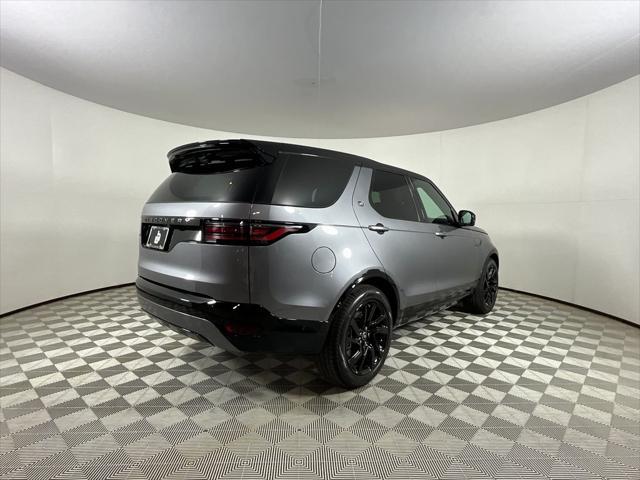 new 2025 Land Rover Discovery car, priced at $77,728