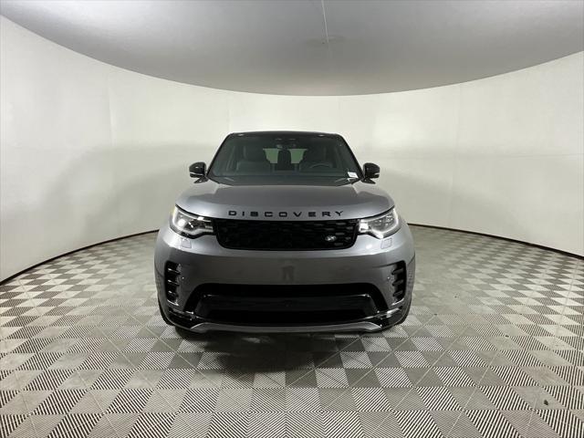 new 2025 Land Rover Discovery car, priced at $77,728