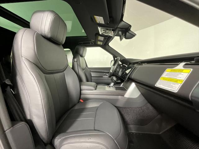 new 2025 Land Rover Range Rover car, priced at $123,030