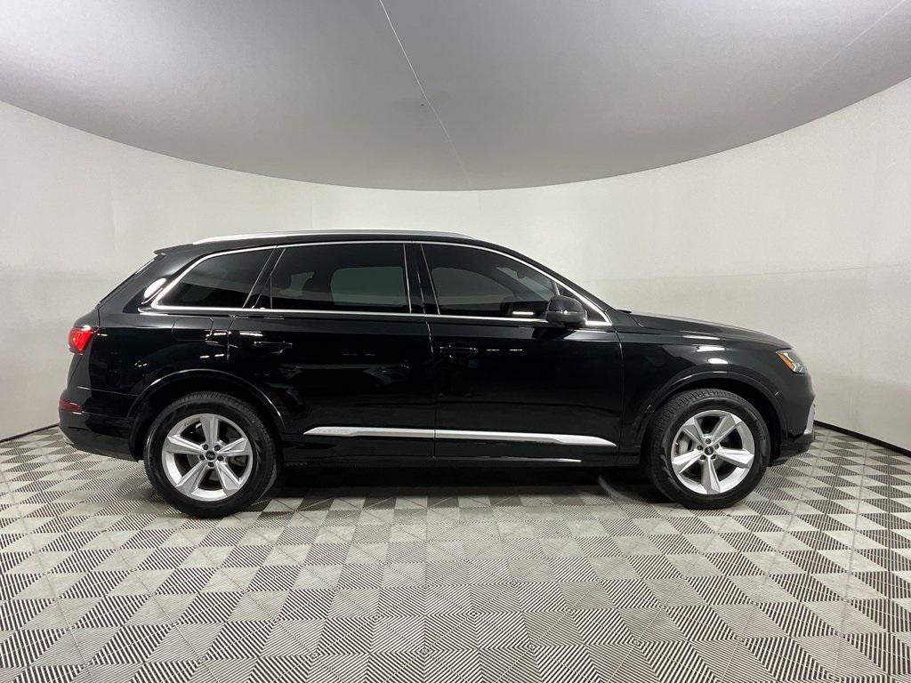 used 2023 Audi Q7 car, priced at $40,992