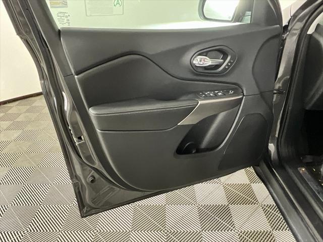 used 2019 Jeep Cherokee car, priced at $19,982