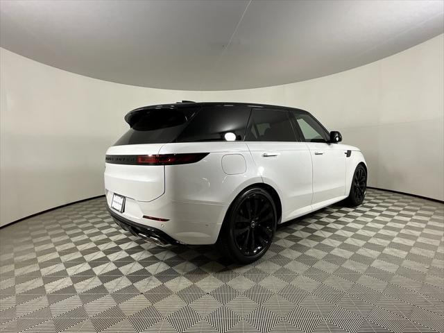 new 2025 Land Rover Range Rover Sport car, priced at $126,905