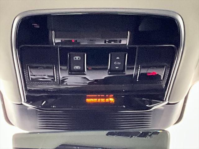 used 2023 Land Rover Range Rover car, priced at $116,984
