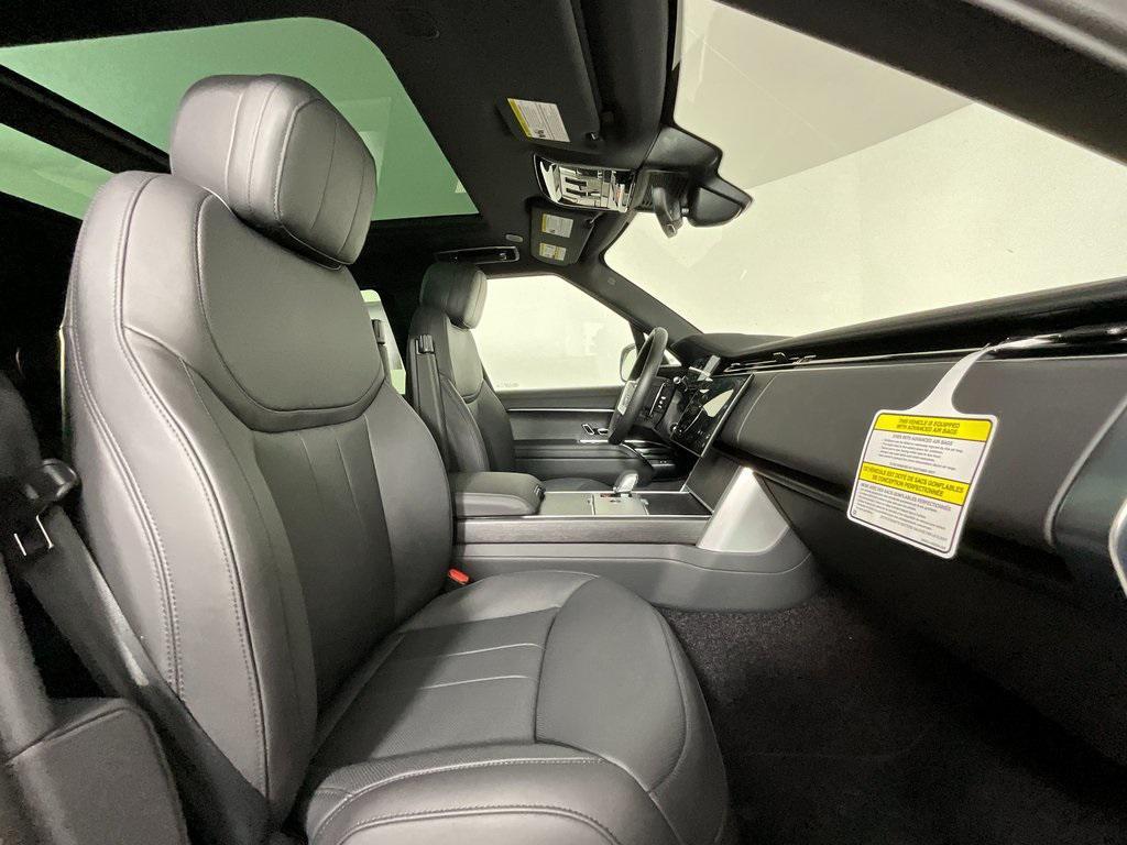 new 2025 Land Rover Range Rover car, priced at $145,385