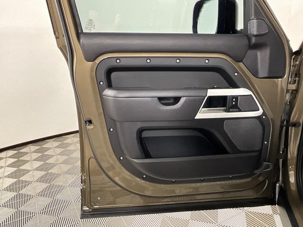 used 2020 Land Rover Defender car, priced at $46,995