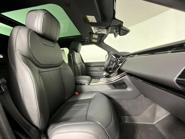 new 2025 Land Rover Range Rover Sport car, priced at $105,155