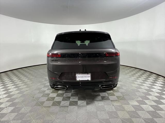 new 2025 Land Rover Range Rover Sport car, priced at $105,155