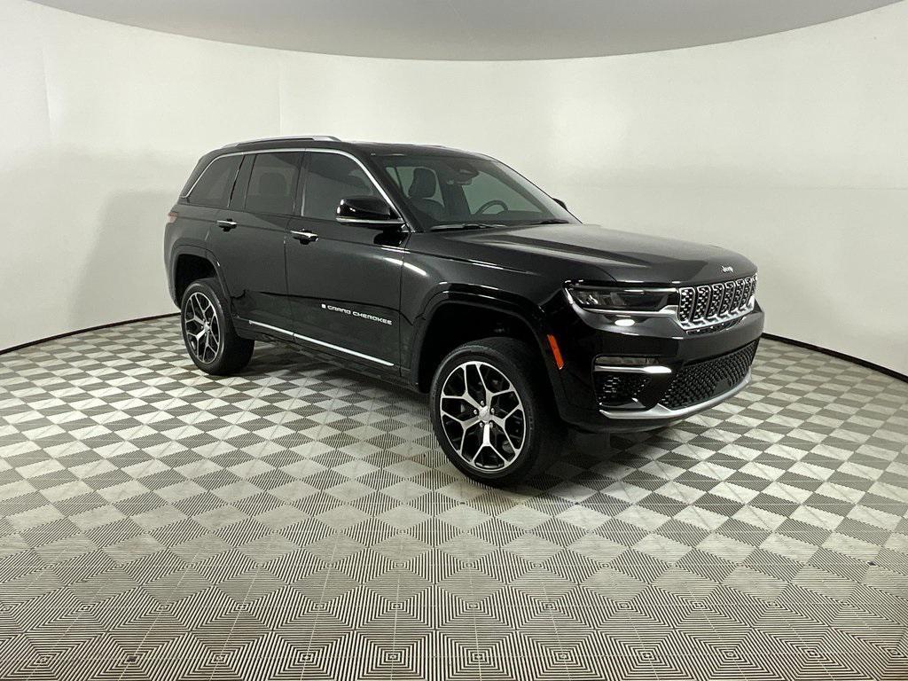 used 2022 Jeep Grand Cherokee car, priced at $40,492