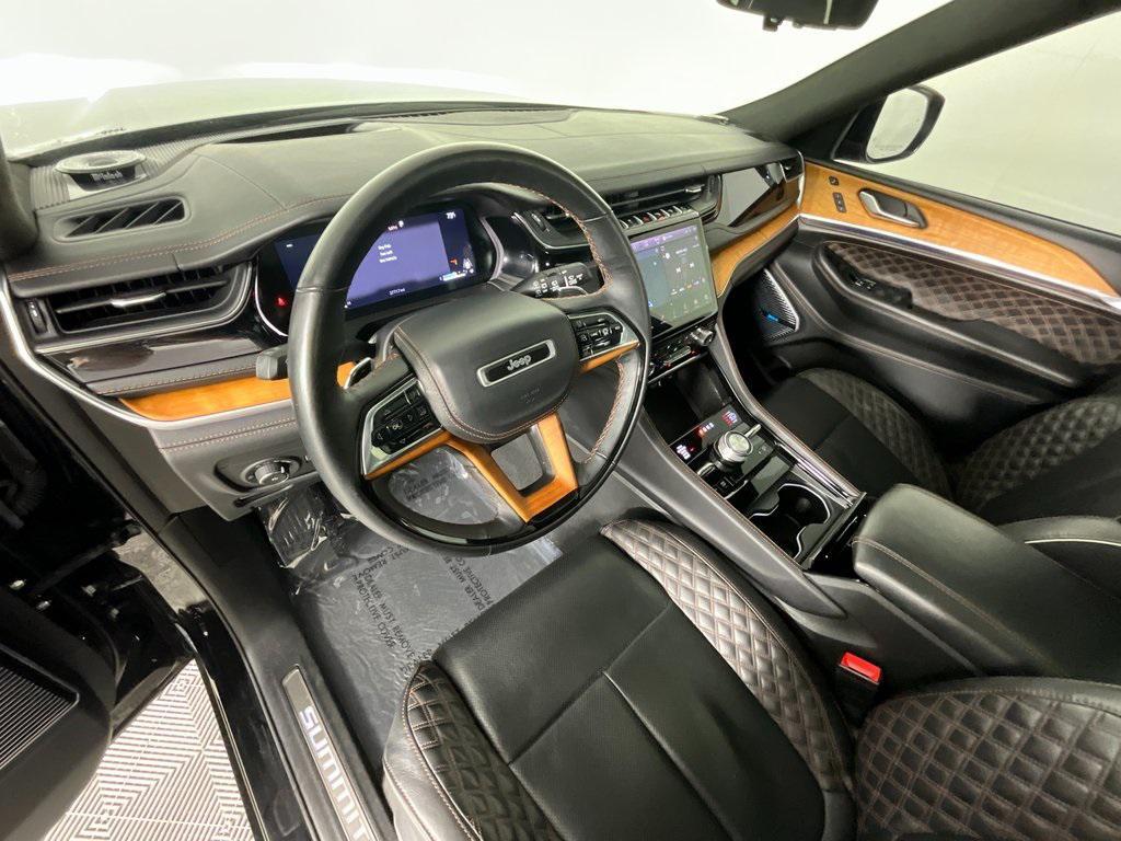 used 2022 Jeep Grand Cherokee car, priced at $40,492
