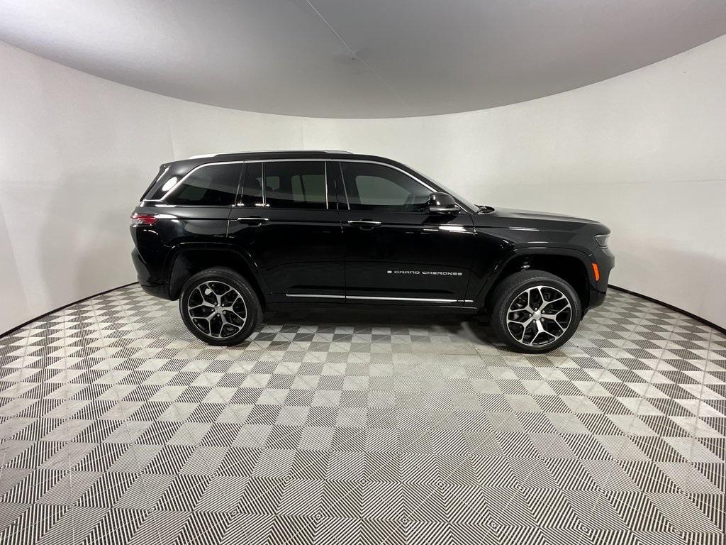 used 2022 Jeep Grand Cherokee car, priced at $40,492