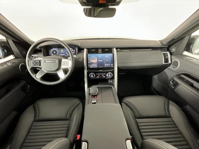 new 2025 Land Rover Discovery car, priced at $69,878
