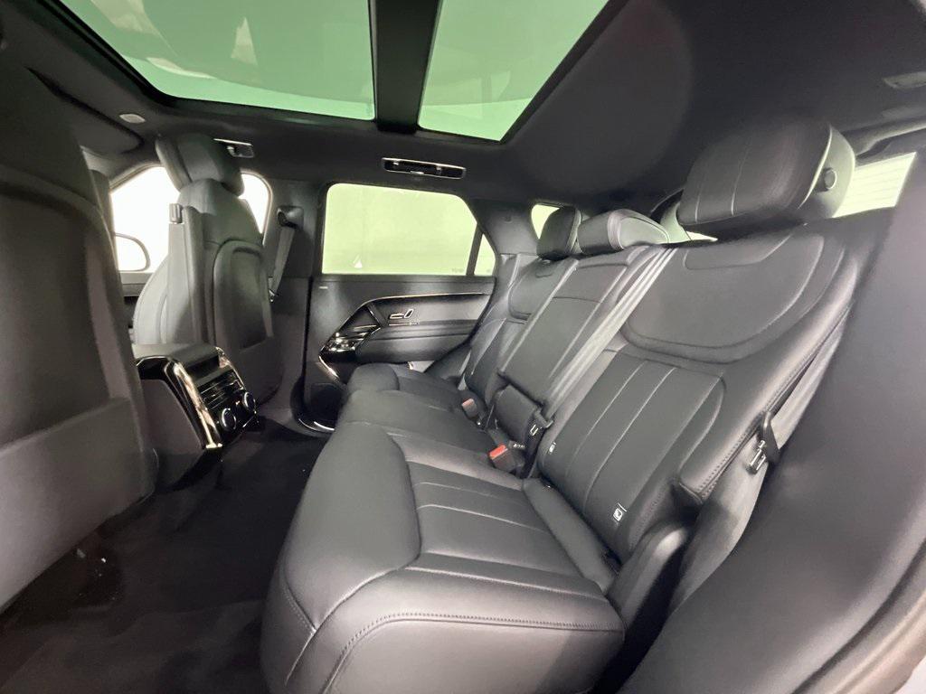 new 2025 Land Rover Range Rover Sport car, priced at $103,540
