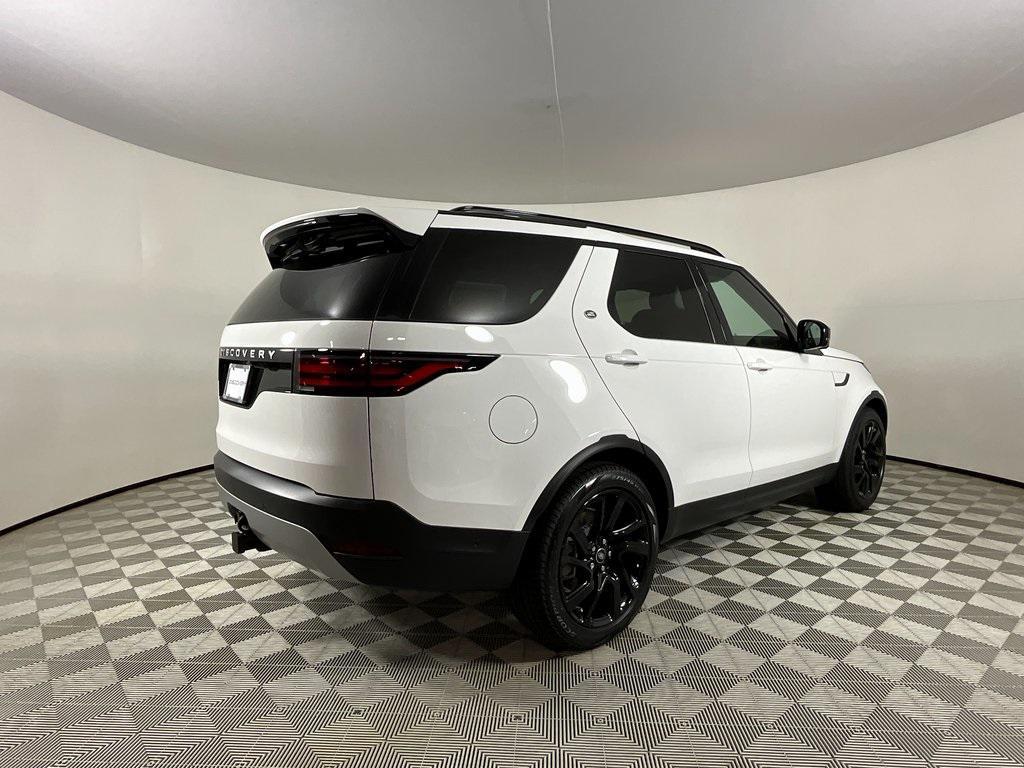 new 2025 Land Rover Discovery car, priced at $68,743