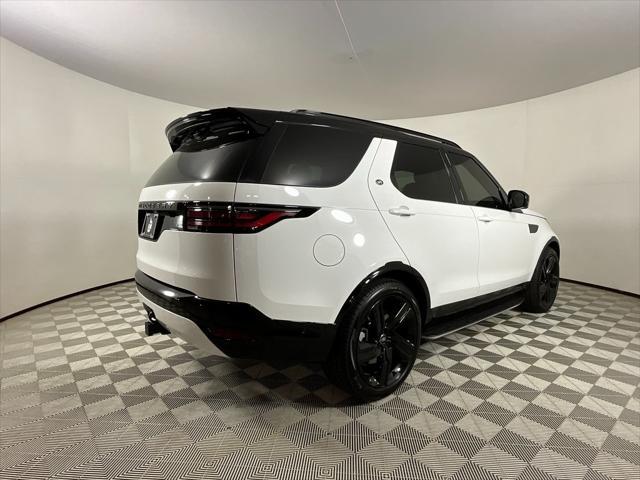 new 2025 Land Rover Discovery car, priced at $80,525