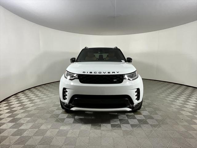 new 2025 Land Rover Discovery car, priced at $80,525