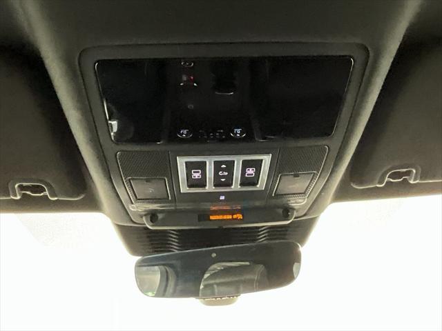 used 2023 Land Rover Discovery car, priced at $47,991