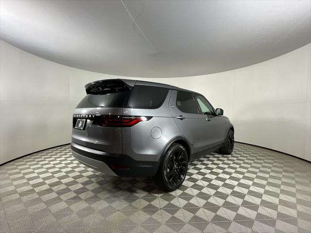 new 2025 Land Rover Discovery car, priced at $68,478