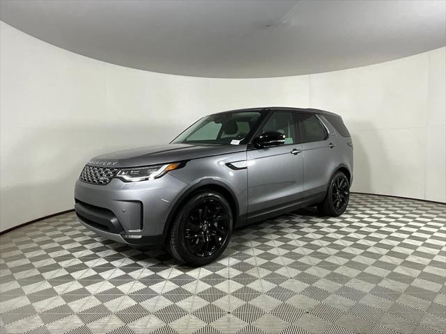 new 2025 Land Rover Discovery car, priced at $68,478