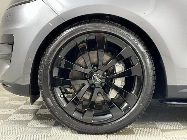 new 2025 Land Rover Range Rover Sport car, priced at $92,630