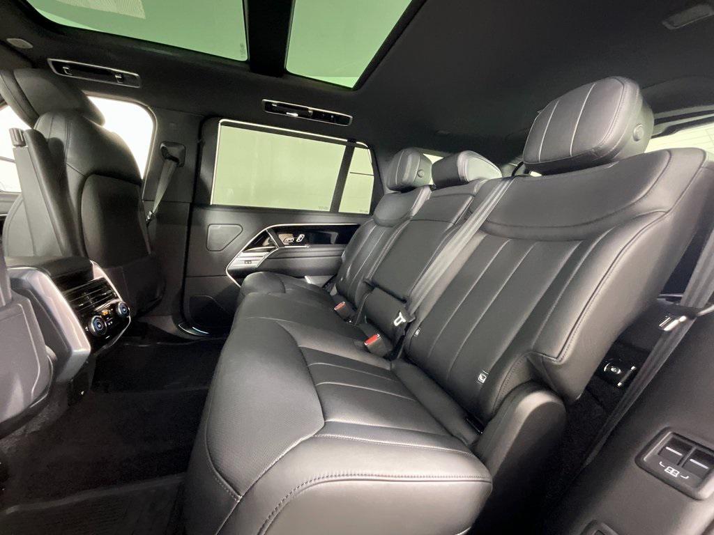 new 2025 Land Rover Range Rover car, priced at $133,405