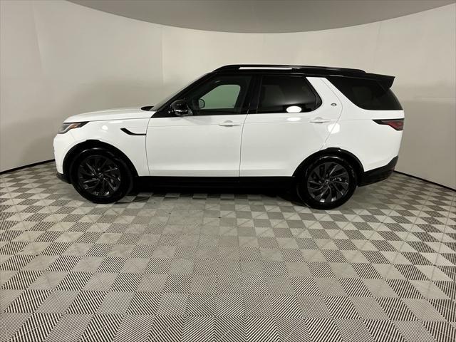 used 2024 Land Rover Discovery car, priced at $59,991