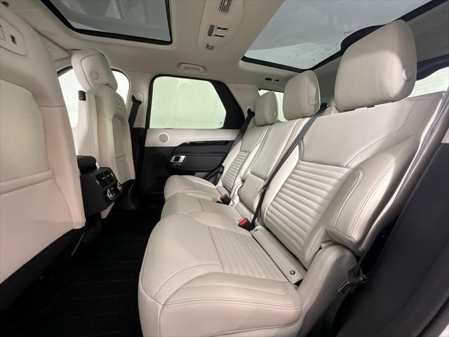 new 2025 Land Rover Discovery car, priced at $68,103