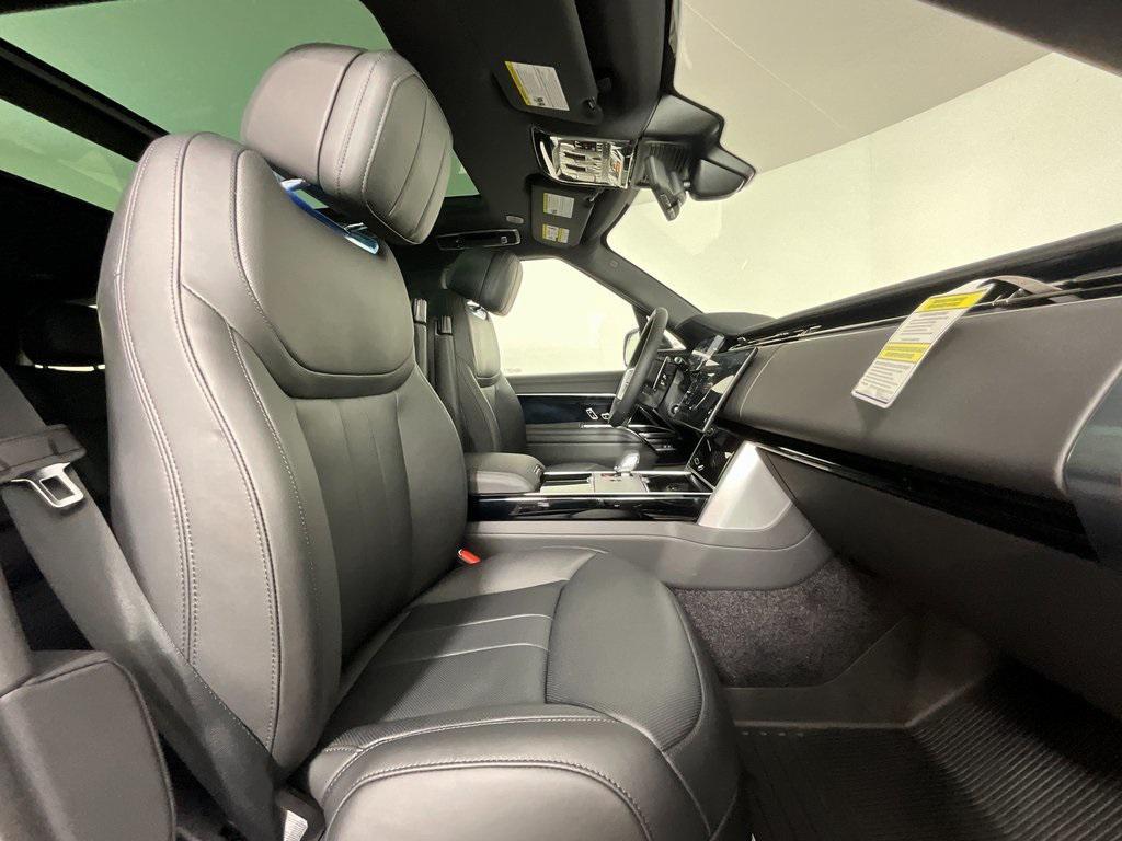 new 2025 Land Rover Range Rover car, priced at $132,980