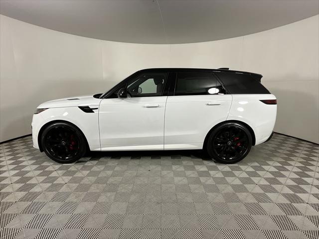 new 2025 Land Rover Range Rover Sport car, priced at $105,540
