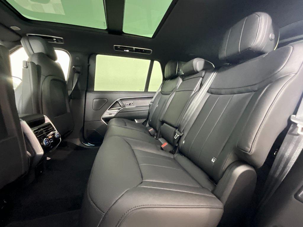 new 2025 Land Rover Range Rover car, priced at $158,435