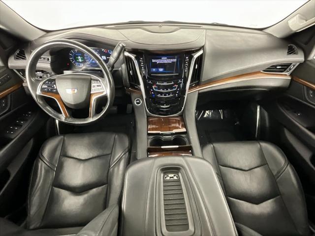 used 2020 Cadillac Escalade car, priced at $35,982