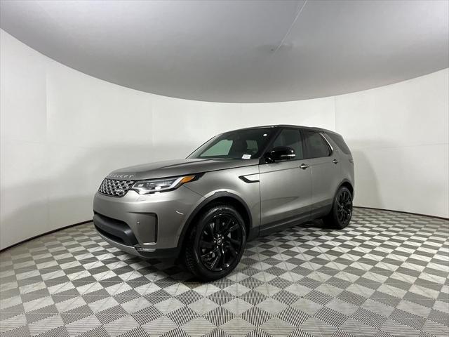 new 2025 Land Rover Discovery car, priced at $69,878
