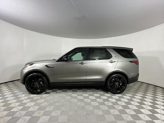 new 2025 Land Rover Discovery car, priced at $69,878