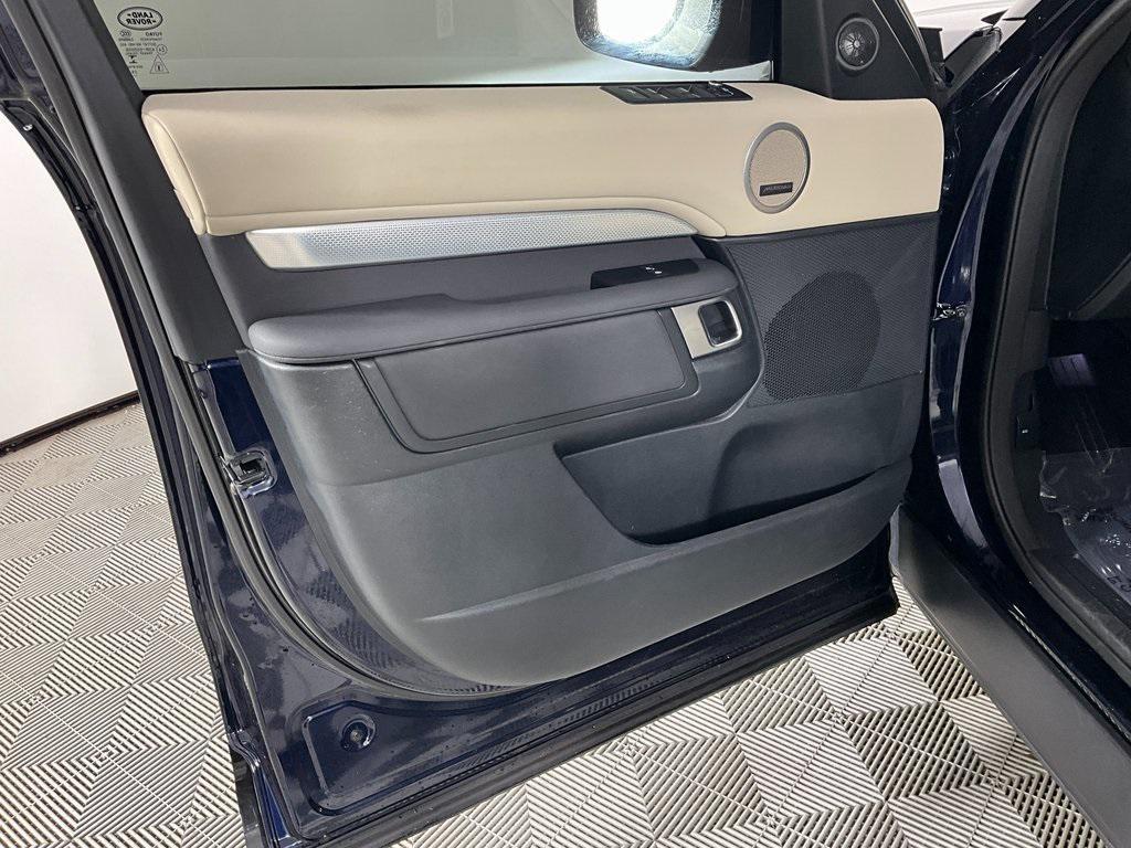 used 2020 Land Rover Discovery car, priced at $25,991