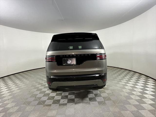 new 2025 Land Rover Discovery car, priced at $76,678