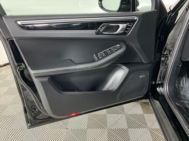 used 2018 Porsche Macan car, priced at $30,991