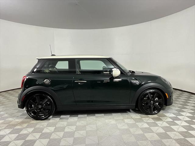 used 2024 MINI Hardtop car, priced at $29,991