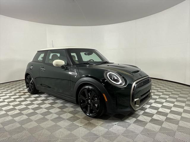 used 2024 MINI Hardtop car, priced at $29,991