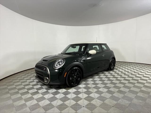 used 2024 MINI Hardtop car, priced at $29,991