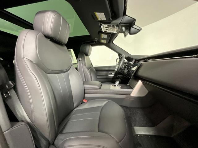 new 2025 Land Rover Range Rover car, priced at $130,235
