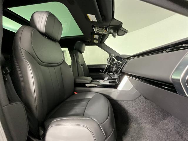 new 2025 Land Rover Range Rover car, priced at $135,200