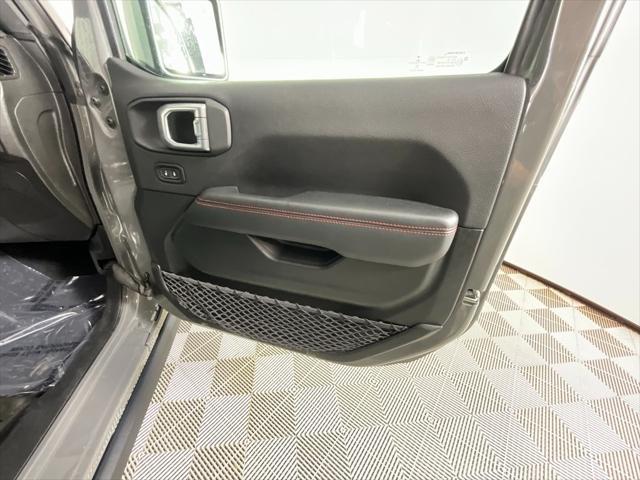 used 2020 Jeep Wrangler Unlimited car, priced at $33,991