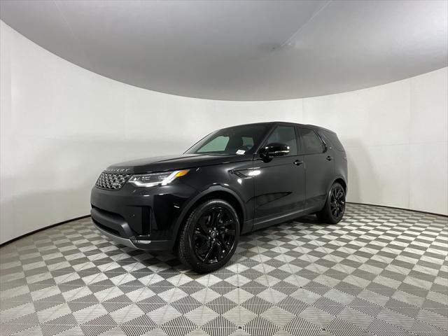 new 2025 Land Rover Discovery car, priced at $69,278