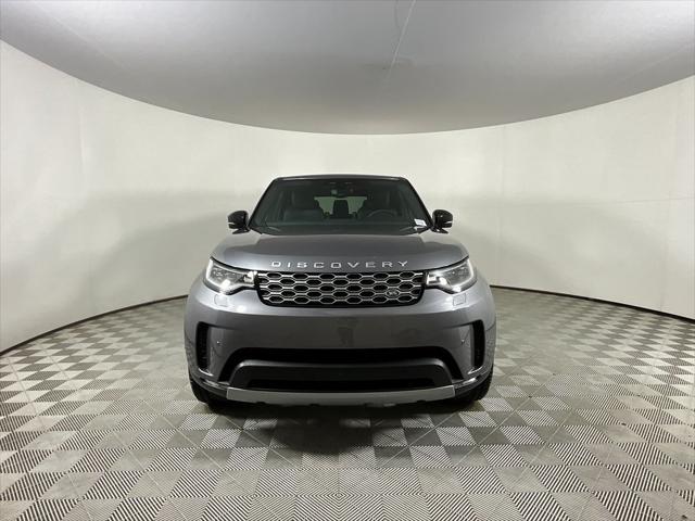 new 2025 Land Rover Discovery car, priced at $68,878