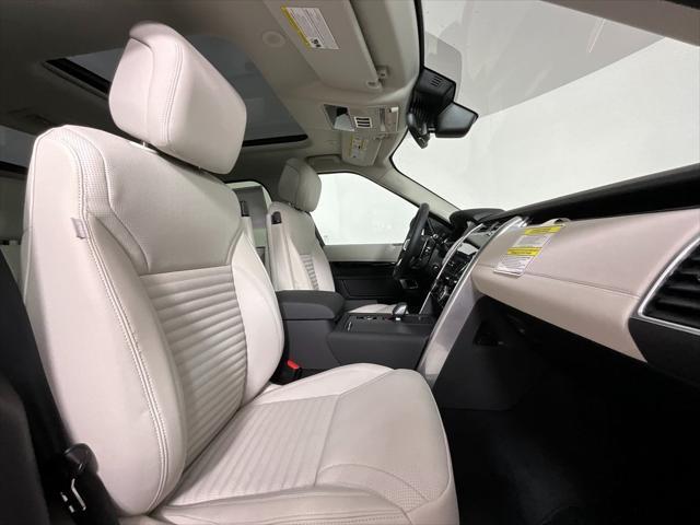 new 2025 Land Rover Discovery car, priced at $69,278