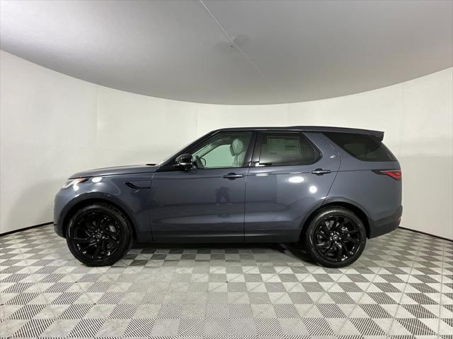 new 2025 Land Rover Discovery car, priced at $69,278