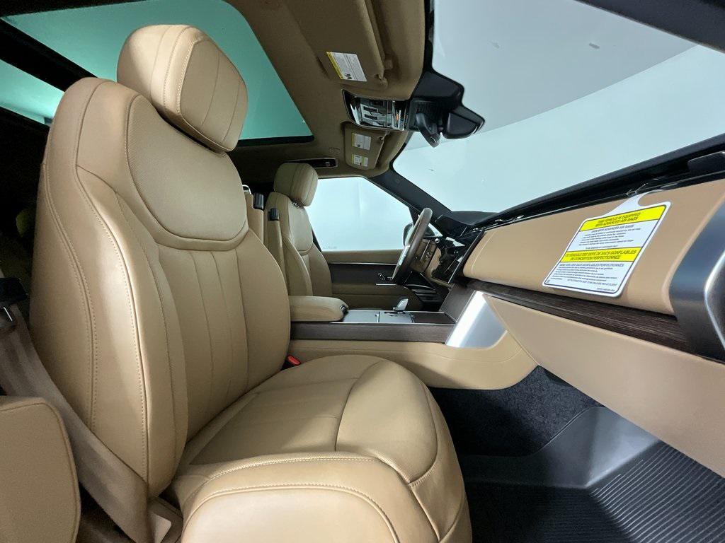 new 2025 Land Rover Range Rover car, priced at $133,335