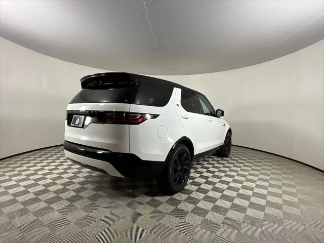 new 2025 Land Rover Discovery car, priced at $76,118