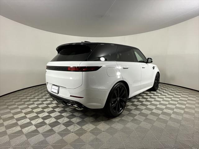 new 2025 Land Rover Range Rover Sport car, priced at $125,305